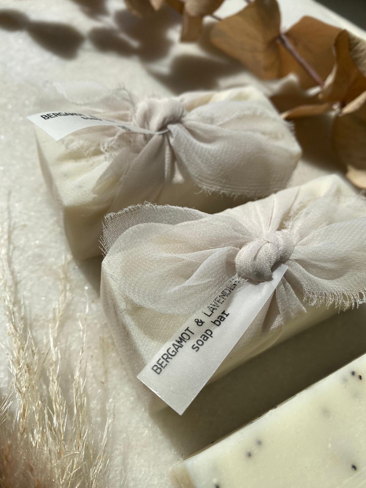 Clay & Rose - Bergamot, Lavender & Poppy Seed Vegan Luxury Soap