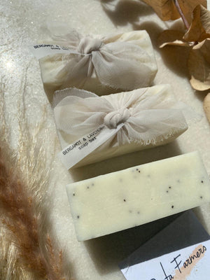 Clay & Rose - Bergamot, Lavender & Poppy Seed Vegan Luxury Soap