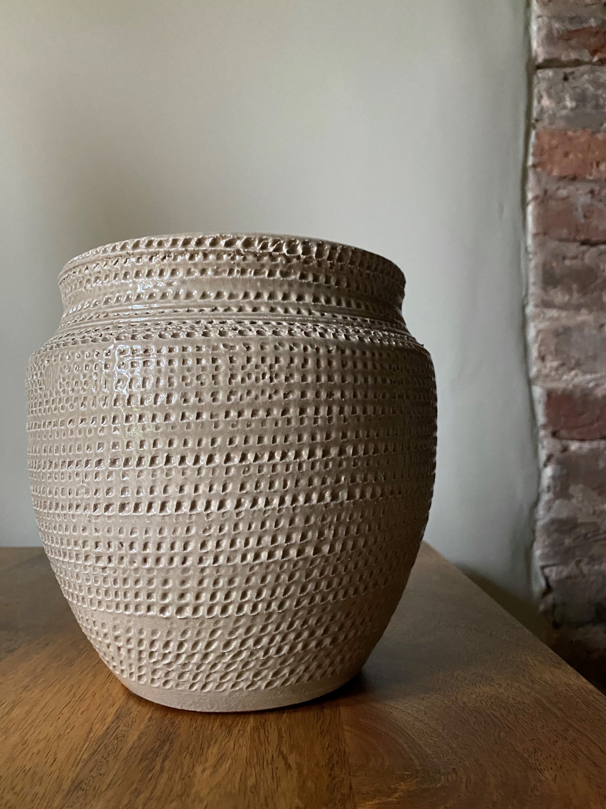 Clay Micro Dented Pot Vase