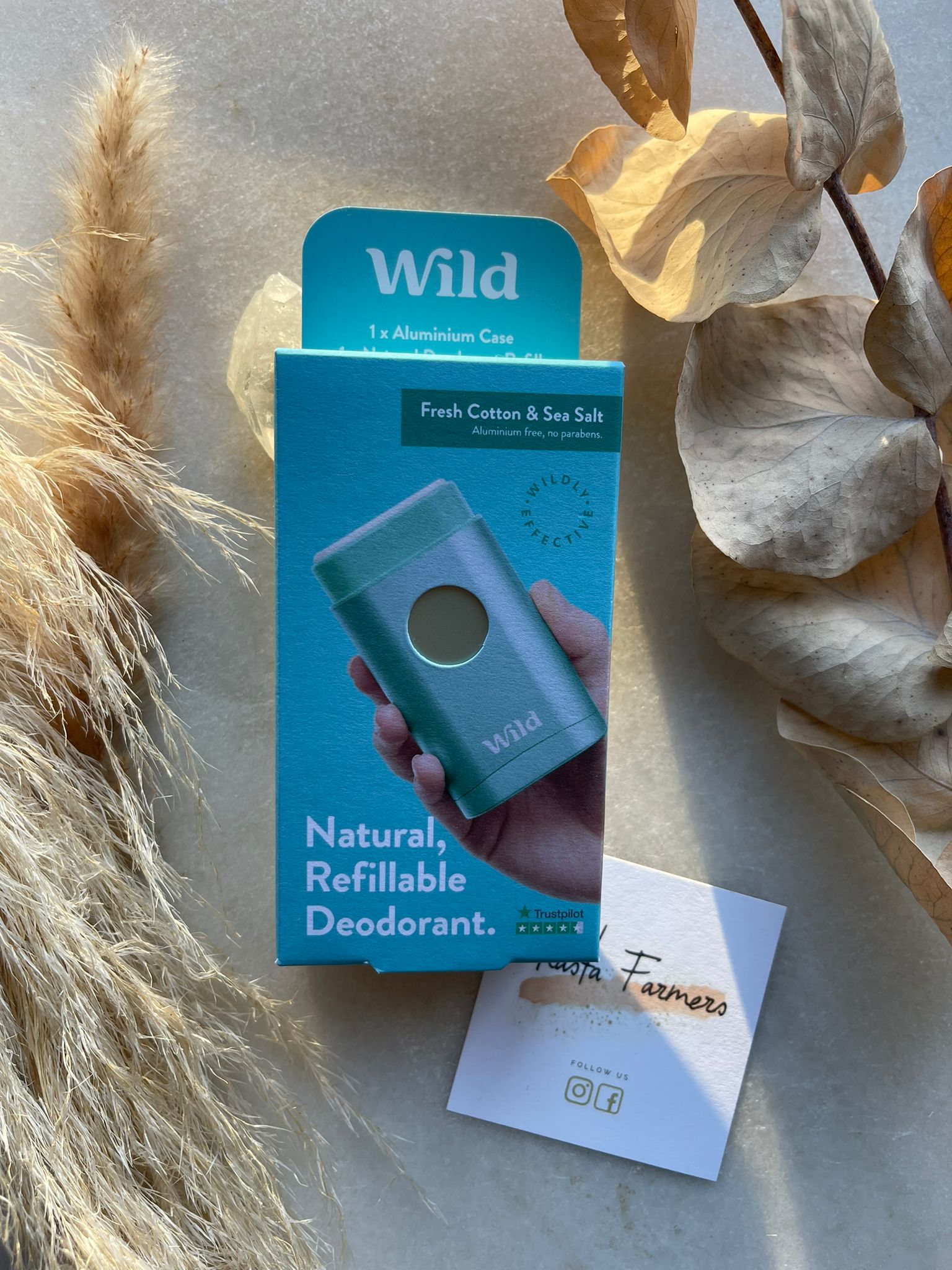 Wild - Refillable Deodorant - Aqua Case + 1 Cotton & Sea Salt